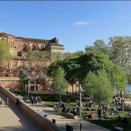 アパート L'authentique Du Capitole - Vue Cour Interieure トゥールーズ